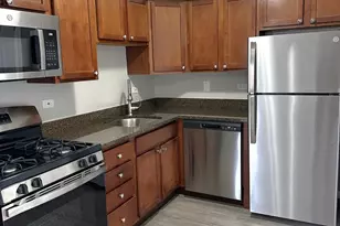 8635 S 84th Ct, Hickory Hills, IL 60457 - Photo 2