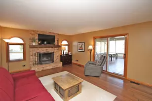 4 Shenandoah Ln, Hawthorn Woods, IL 60047 - Photo 20