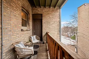 3135 W Palmer Square, Chicago, IL 60647 - Photo 24