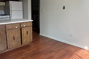 7919 S 83rd Ct, Justice, IL 60458 - Photo 8