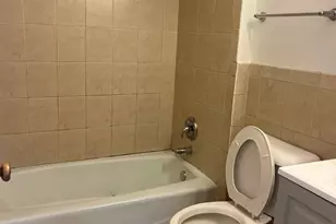 7919 S 83rd Ct, Justice, IL 60458 - Photo 4