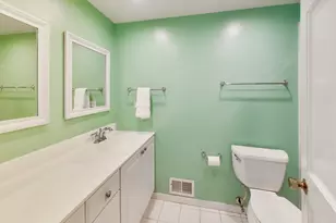 3108 Mary Kay Ln, Glenview, IL 60026 - Photo 30