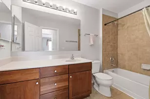 2915 Kelly Dr, Elgin, IL 60124 - Photo 26