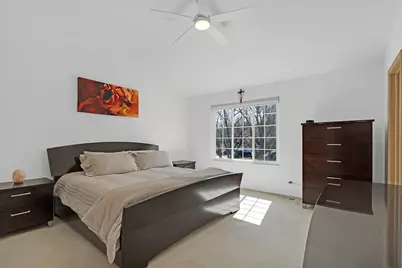 377 Locksley Drive, Streamwood, IL 60107 - Photo 12