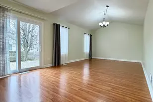 665 Lakewood Farms Dr, Bolingbrook, IL 60490 - Photo 6