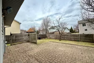 665 Lakewood Farms Dr, Bolingbrook, IL 60490 - Photo 28