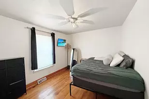 510 W Dewey St, Freeport, IL 61032 - Photo 4