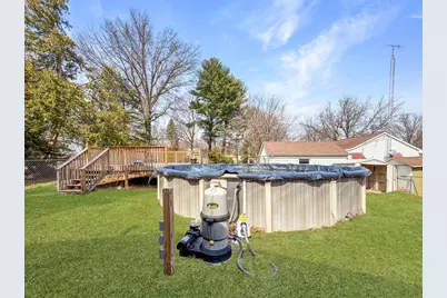 510 W Dewey Street, Freeport, IL 61032 - Photo 8