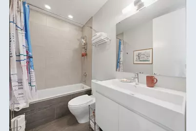 437 W Hobbie Street, Chicago, IL 60610 - Photo 24