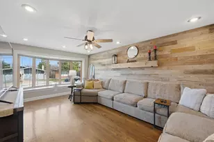 11648 S Ave J, Chicago, IL 60617 - Photo 8