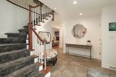 890 Mountain Drive, Deerfield, IL 60015 - Photo 2