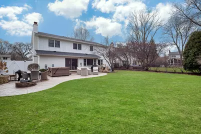 890 Mountain Drive, Deerfield, IL 60015 - Photo 24