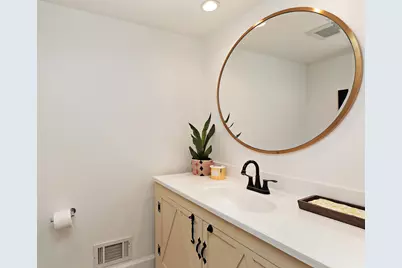 890 Mountain Drive, Deerfield, IL 60015 - Photo 12