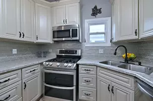 617 South Blvd, Oak Park, IL 60302 - Photo 6