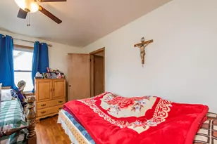 905 Glenwood Ave, Waukegan, IL 60085 - Photo 12