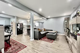 [Address not provided], Evergreen Park, IL 60805 - Photo 6