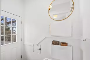 514 Uvedale Rd, Riverside, IL 60546 - Photo 12