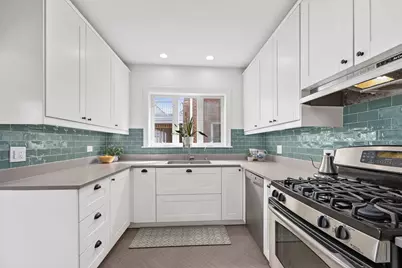 514 Uvedale Road, Riverside, IL 60546 - Photo 14