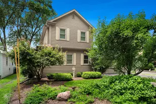 3315 S Riverdale Rd, McHenry, IL 60051 - Photo 4