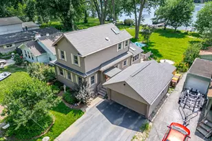 3315 S Riverdale Rd, McHenry, IL 60051 - Photo 1