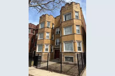 7951 S Burnham Avenue, Chicago, IL 60617 - Photo 2