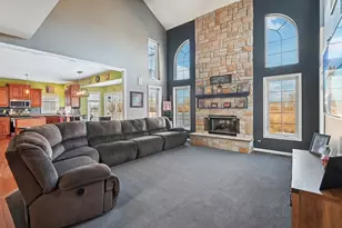 16385 Celtic Cir, Manhattan, IL 60442 - Photo 2