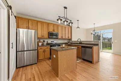 1064 Hampton Lane, Yorkville, IL 60560 - Photo 16