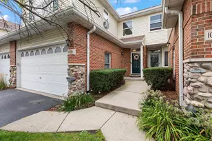 10936 Jodan Dr, Oak Lawn, IL 60453 - Photo 1