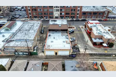 4128 W Belmont Avenue, Chicago, IL 60641 - Photo 8