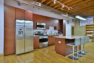 4128 W Belmont Ave, Chicago, IL 60641 - Photo 16