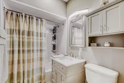 [Address not provided], Evergreen Park, IL 60805 - Photo 20