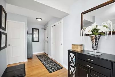 3600 N Lake Shore Drive #1624, Chicago, IL 60613 - Photo 4
