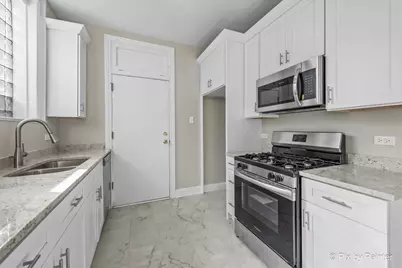 835 E 49th Street #3, Chicago, IL 60615 - Photo 8