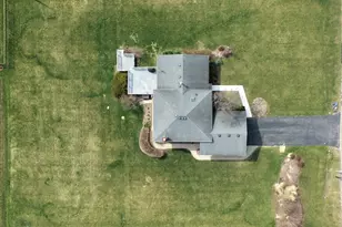 300 W Woodlawn Rd, New Lenox, IL 60451 - Photo 22