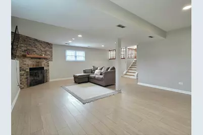 300 W Woodlawn Road, New Lenox, IL 60451 - Photo 10