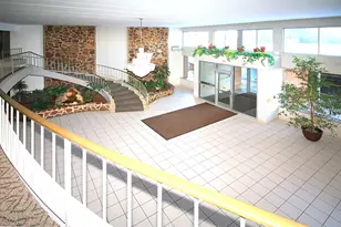 16 E Old Willow Rd, Prospect Heights, IL 60070 - Photo 6