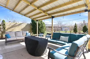 334 E Huntington Ln, Elmhurst, IL 60126 - Photo 26