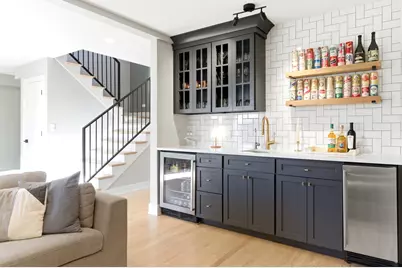 334 E Huntington Lane, Elmhurst, IL 60126 - Photo 10