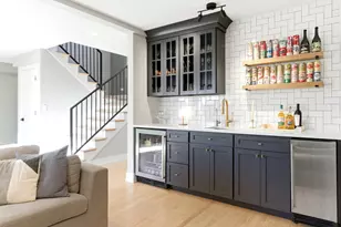 334 E Huntington Ln, Elmhurst, IL 60126 - Photo 10