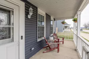 1068 Serendipity Dr, Aurora, IL 60504 - Photo 2