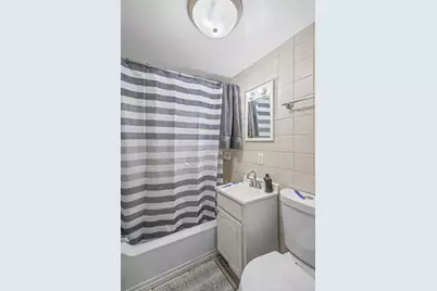 5226 W Eddy Street, Chicago, IL 60641 - Photo 46