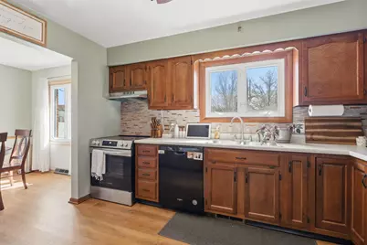 3610 30th Avenue, Rock Island, IL 61201 - Photo 10