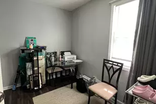 8349 S Colfax Ave, Chicago, IL 60617 - Photo 8