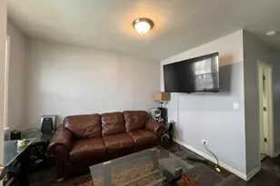 [Address not provided], Chicago, IL 60617 - Photo 12