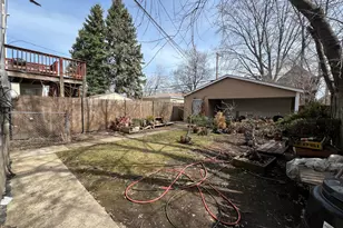 8349 S Colfax Ave, Chicago, IL 60617 - Photo 4