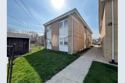 5305 S 72nd Court #4, Summit, IL 60501 - Photo 2