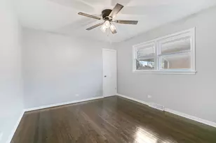 15310 Oak St, Dolton, IL 60419 - Photo 6