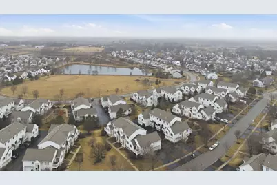 616 S Rosehall Lane #616, Round Lake, IL 60073 - Photo 24