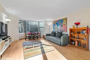 535 N Michigan Ave, Chicago, IL 60611 - Photo 2