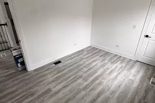 117 W 103rd Pl, Chicago, IL 60628 - Photo 10